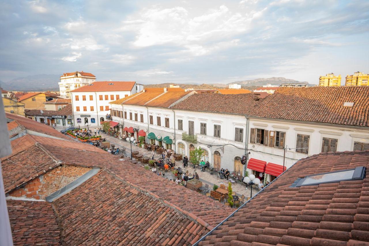 Zobo Hotel Shkodër Exterior foto